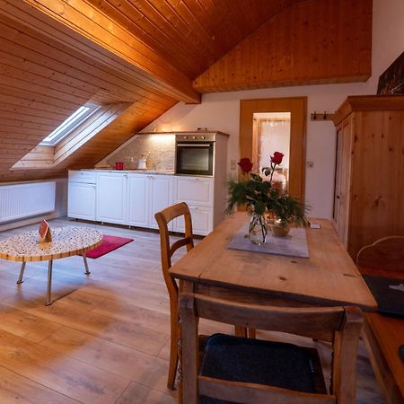 Ferienwohnung „Rose“ Wiesenfelden Exterior foto